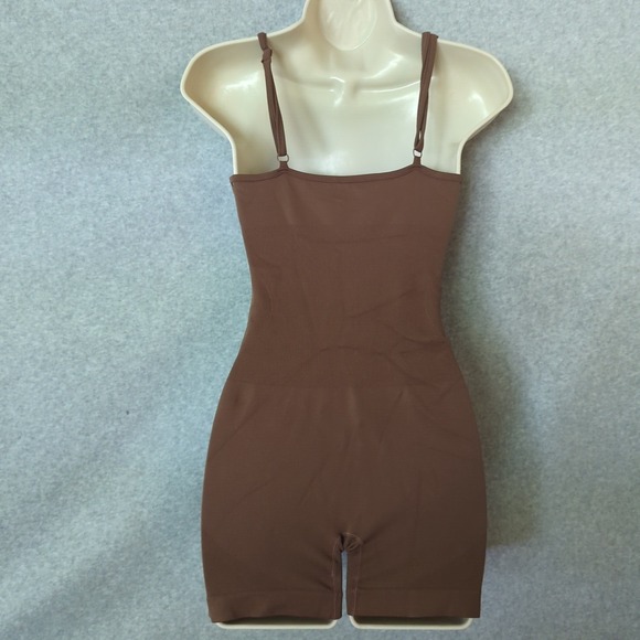 OQQ Women's Brown Bodysuit Shapewear Sleeveless Romper Jumpsuit - Size M - Picture 2 of 3